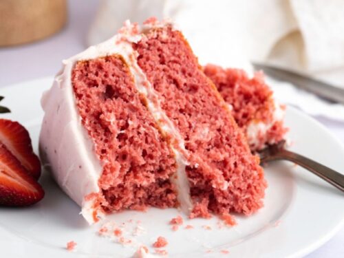 20+ Homemade Strawberry Cake Recipes - Easy Cakes with Fresh Strawberries —Delish.com