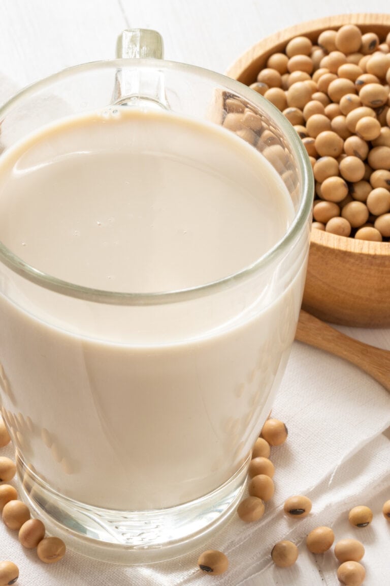 10 Best Milk Substitutes for Baking (Easy Alternatives) Insanely Good