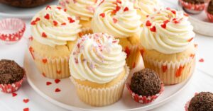 Sugar-Free Vanilla Cupcakes with Cream Frosting