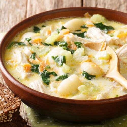 Celebrate #NationalHomemadeSoupDay without the mess! Enjoy homemade flavor  with Rao's Chicken & Gnocchi soup. 😋⁣ ⁣⁣ ⁣#Raos #Homemade…
