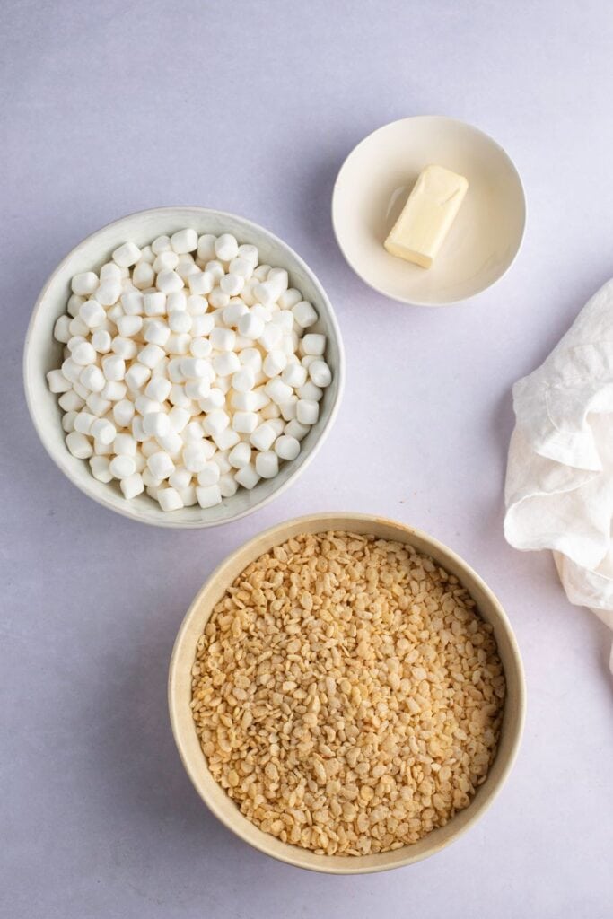 Rice Krispie Treats Ingredients - Butter, Marshmallows, Vanilla Extract, Salt and Rice Krispies Cereal