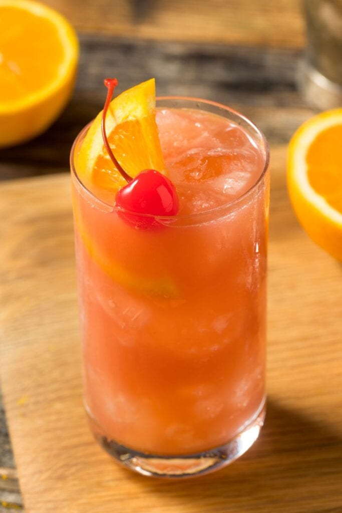 Sex on the Beach Cocktail with Orange and Cherry - easy Peach Schnapps Drinks recipe