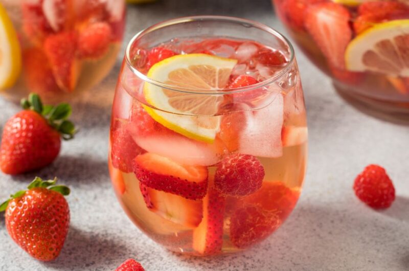 10 Best Rosé Cocktails for Happy Hour