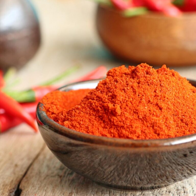 6 Best Substitutes for Red Pepper Flakes Insanely Good