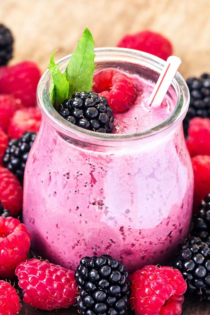 Check out these 30 frozen fruit recipes you absolutely have to try! Shown in picture: Frozen Berry Smoothie with Raspberries and Blackberries