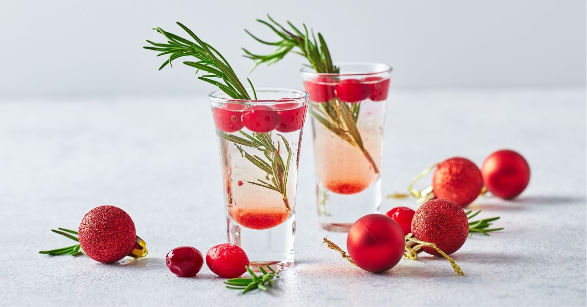 Gin Vodka with Cranberries