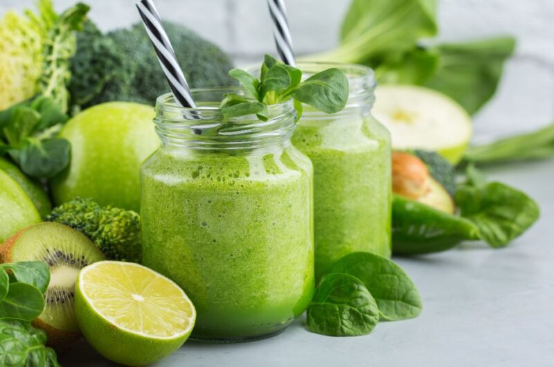 15 Green Smoothies for a Delicious Energy Boost