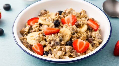 Homemade Overnight Oats with Bananas and Berries