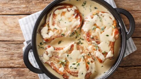 Homemade Pork Chops with White Wine Sauce and Herbs