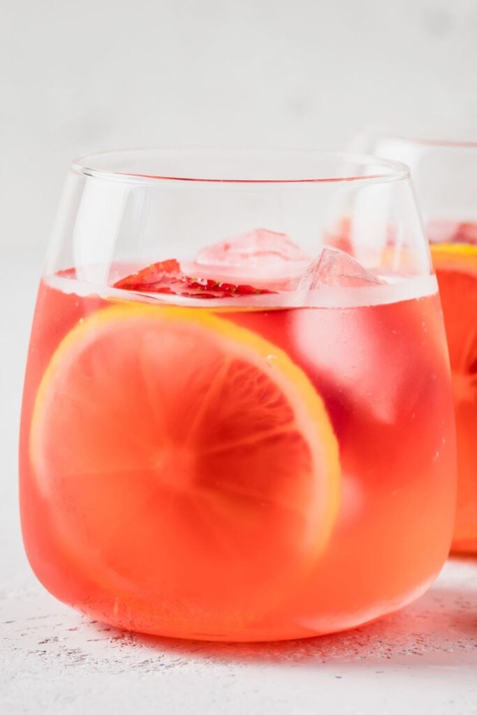 Refreshing Strawberry Lemon Cocktail