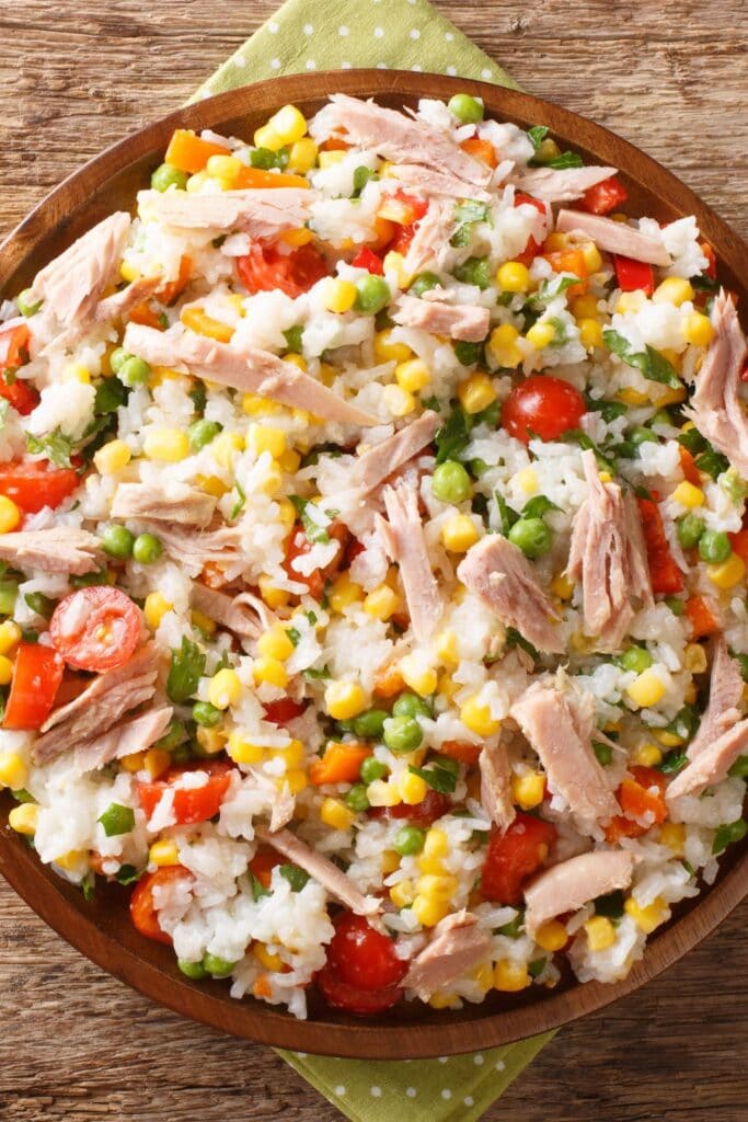 Rice Salad with Corn, Peas and Tomatoes
