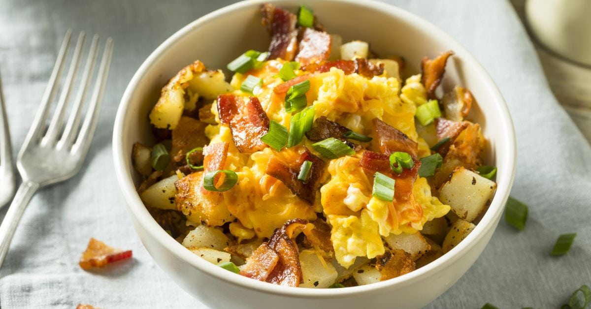Homemade Egg, Potato and Bacon Breakfast Bowl