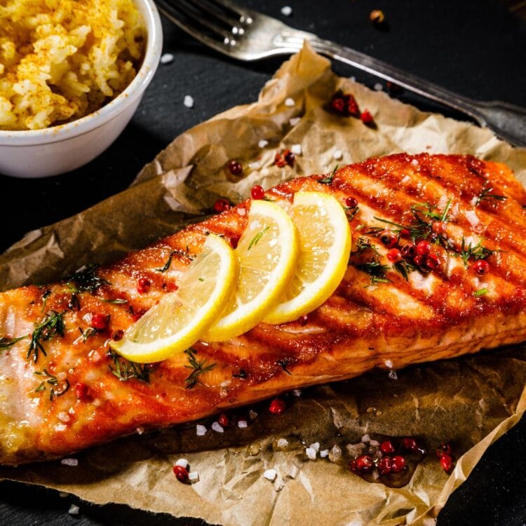 how-to-reheat-salmon-4-easy-methods-insanely-good