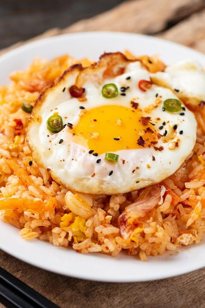23 Easy Kimchi Recipes to Fire Up Your Meals: Homemade Kimchi Rice with Egg