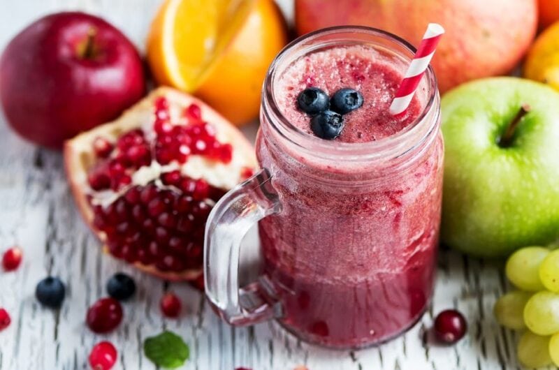 30 Best Breakfast Smoothies to Start Your Day