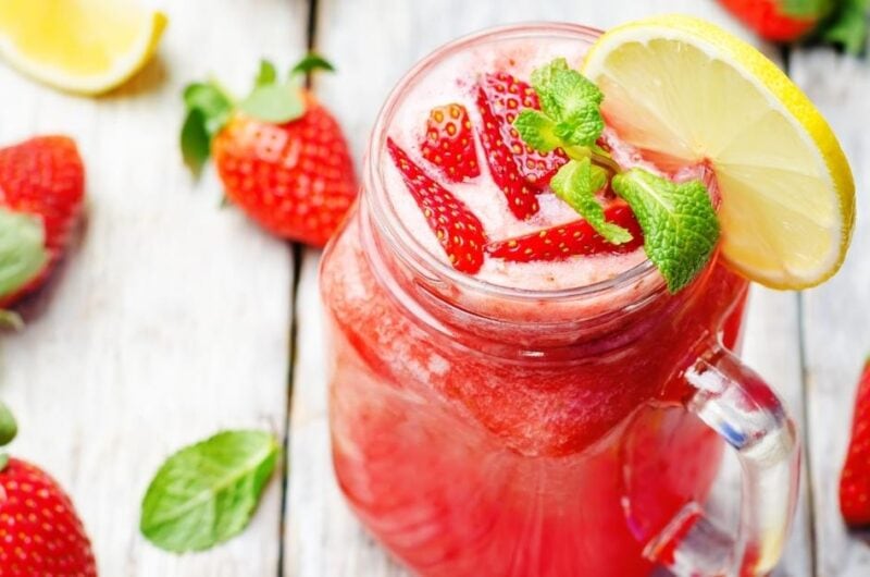 25 Sweet Strawberry Lemon Recipe Collection