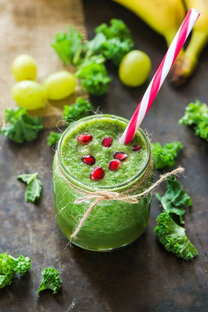 10 Best Kale Smoothie Recipes to Start the Day: Refreshing Kale and Grape Smoothie with Pomegranate Seeds