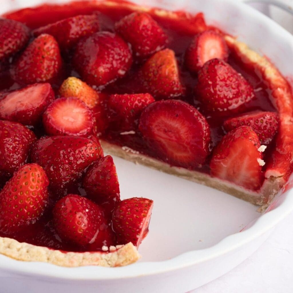 Shoney's Strawberry Pie Glazing with Syrup