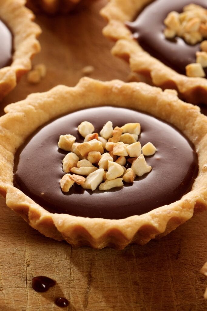 Sweet Chocolate Tart with Nuts