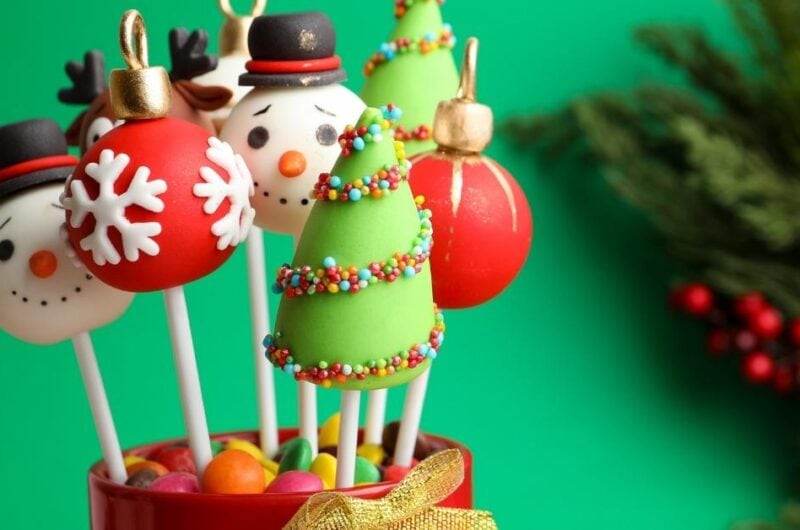 25 Best Christmas Cake Pops for the Holidays