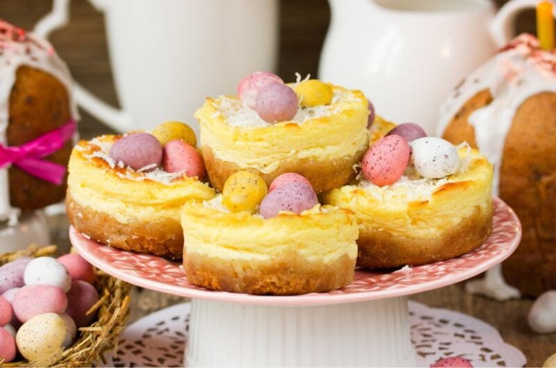 25 Eggcellent Easter Cheesecake Recipe Collection