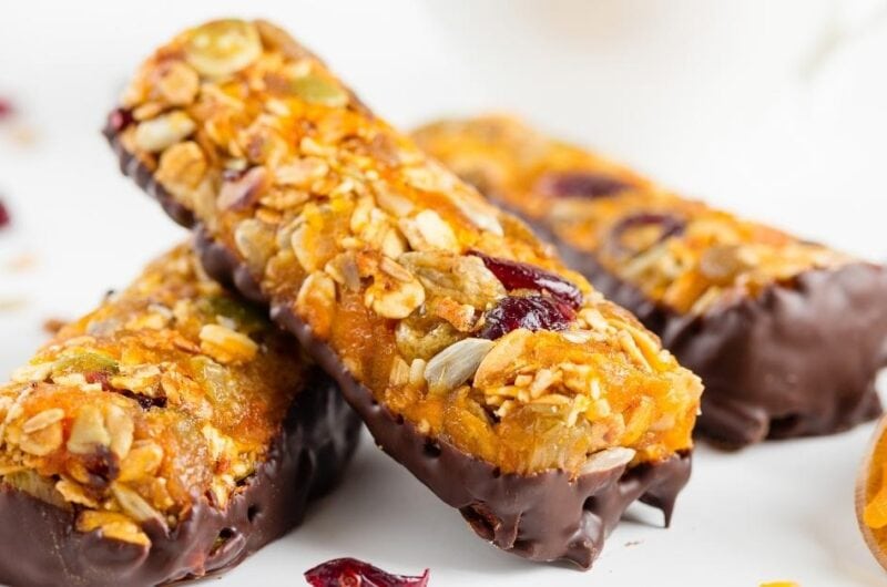 10 Easy Homemade Candy Bars To Try Today