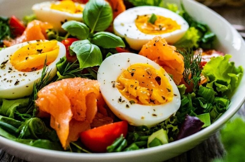 17 Healthy Breakfast Salads