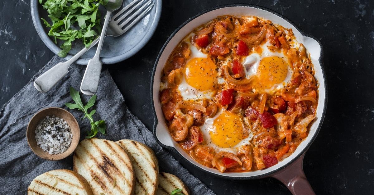 Homemade Indian Style Shakshuka Curry with Vegetables and Egg