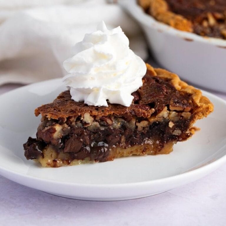 Kentucky Derby Pie (Authentic Recipe) Insanely Good