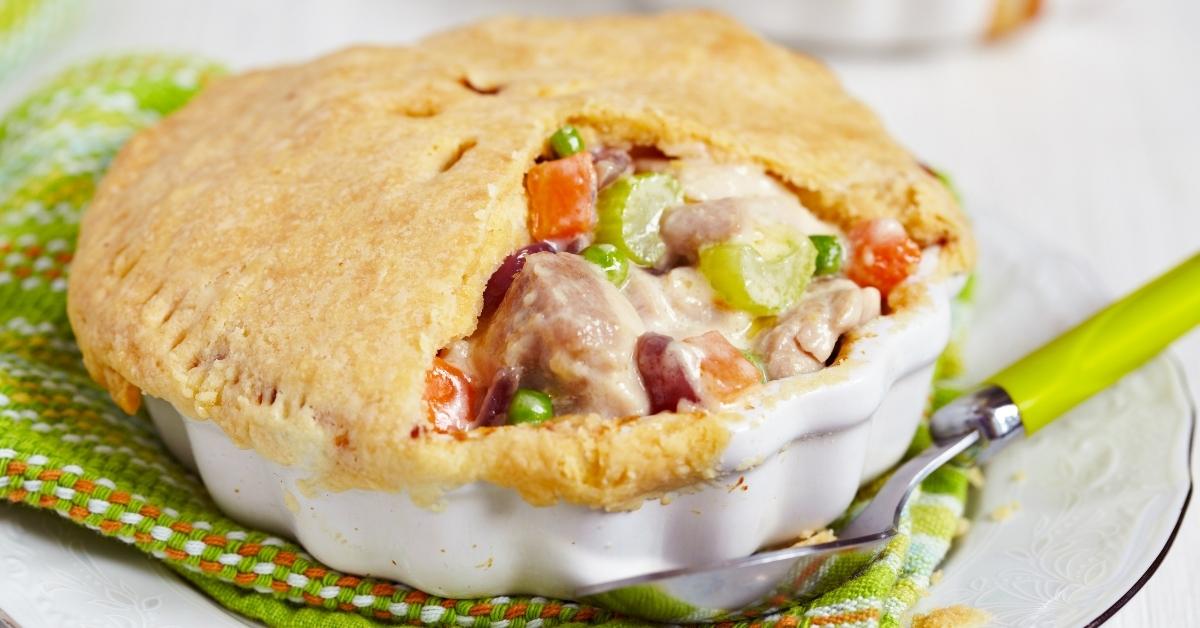 Savory Homemade Chicken Pot Pie with Vegetables