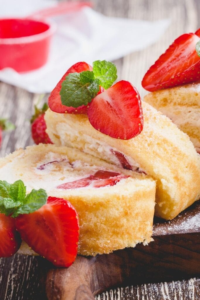 Strawberry Shortcake Roll with Cream Cheese