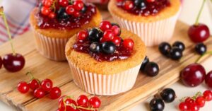 Sweet Cupcakes with Red and Black Currants