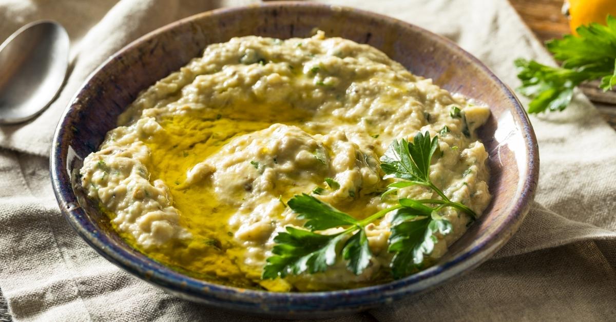 Appetizing Homemade Baba Ganoush with Olive Oil