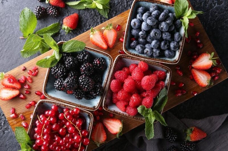 25 Different Types of Berries to Benefit Your Health