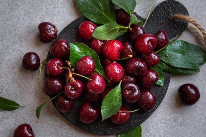 25 Different Types of Cherries (+ Tasty Varieties)