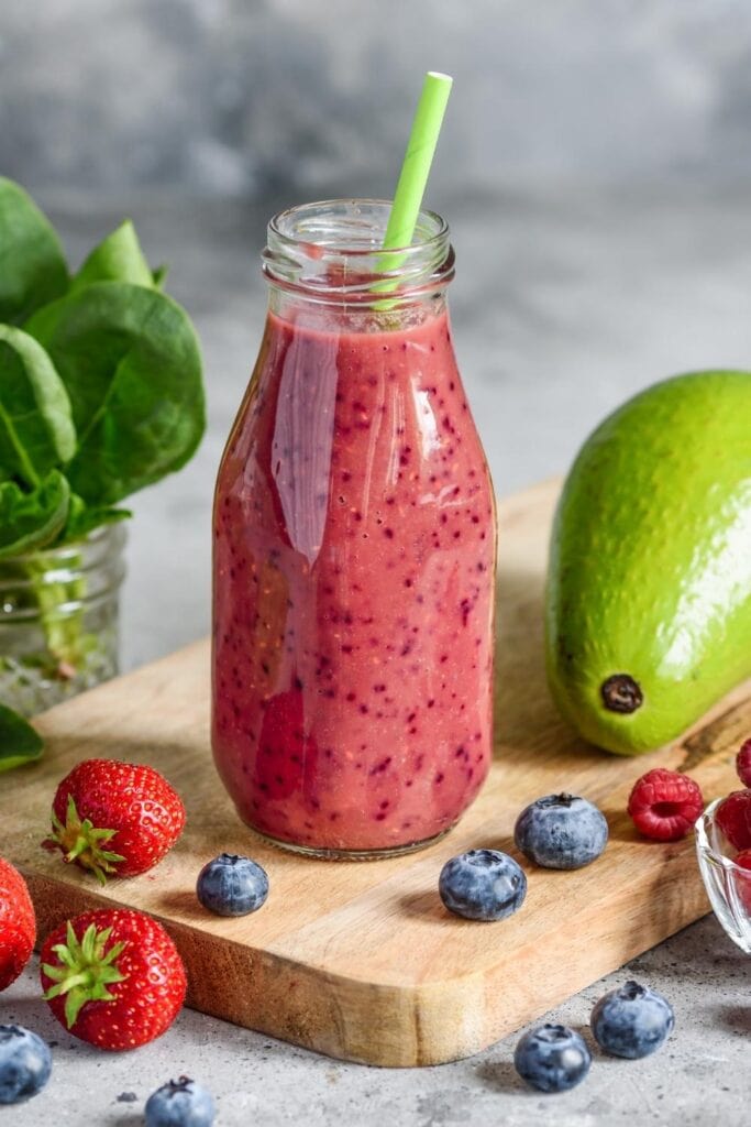 Healthy Raspberry Spinach Smoothie with Fresh Fruits