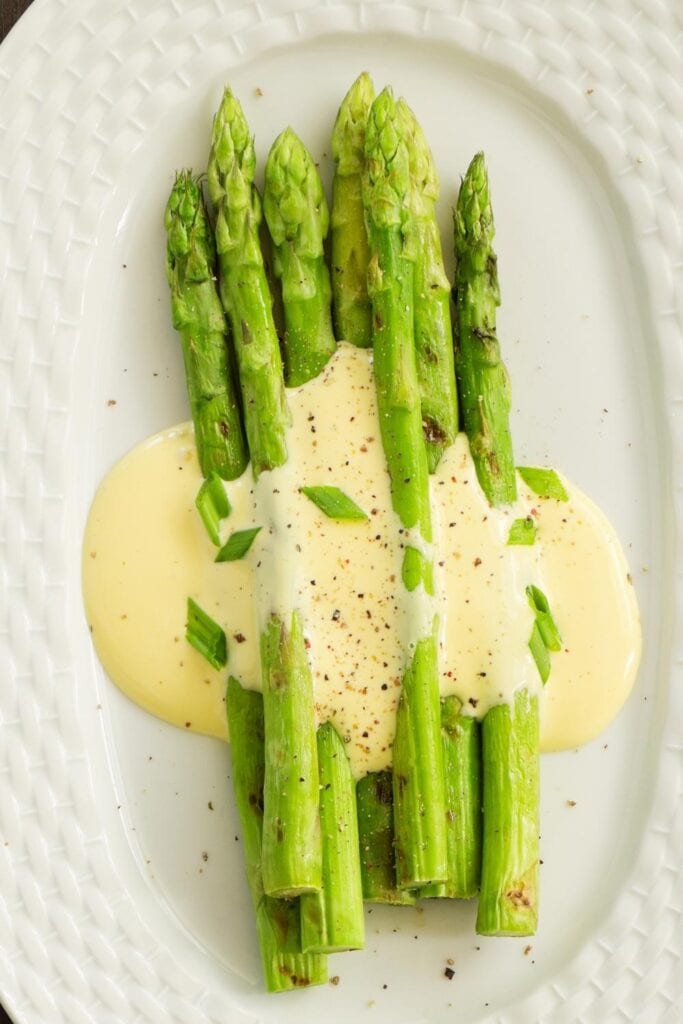 Homemade Asparagus with Hollandaise Sauce