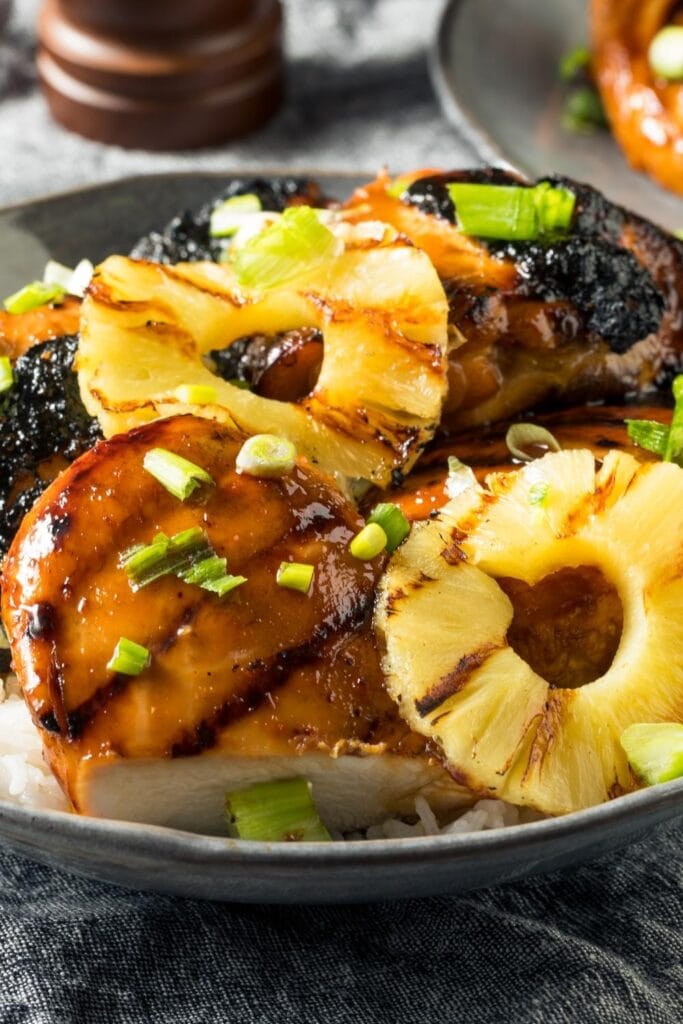 Homeamde Hawaiian Chicken with Pineapple and Rice