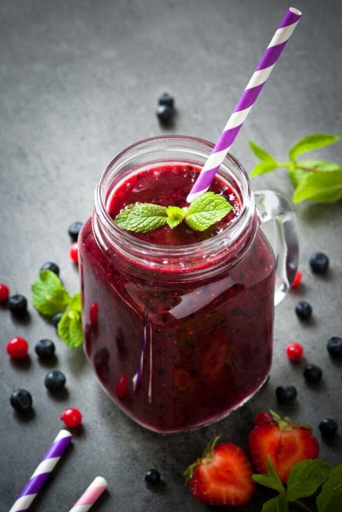 Homemade Refreshing Berry Smoothie with Yogurt