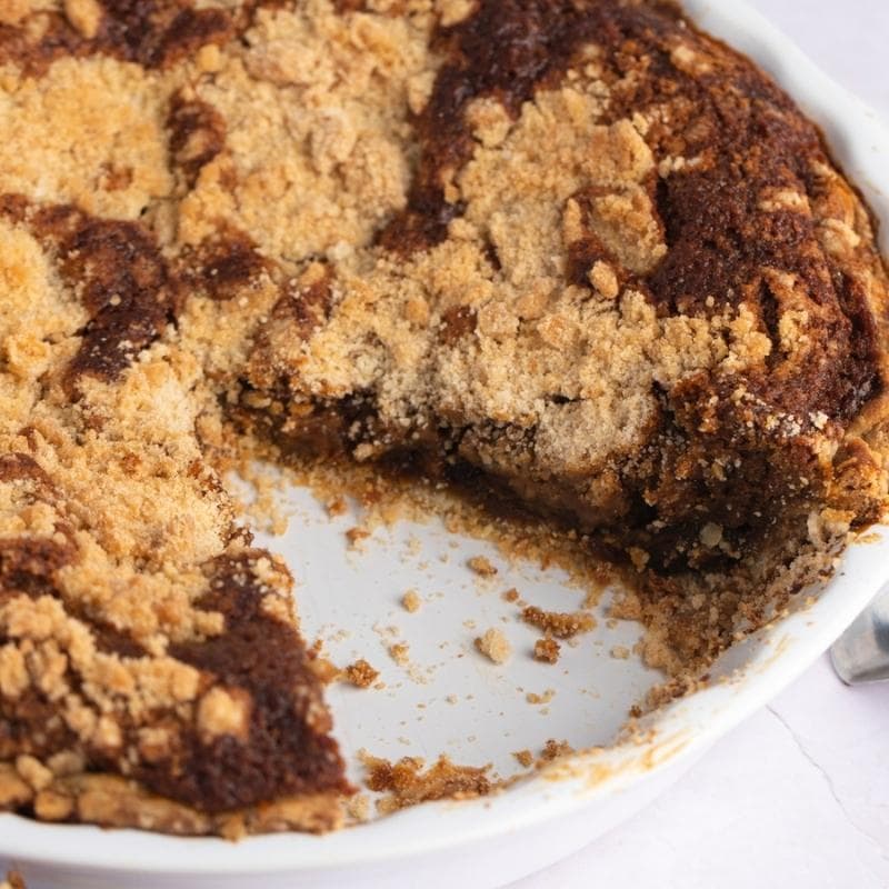 Shoofly Pie on a Round Baking Dish