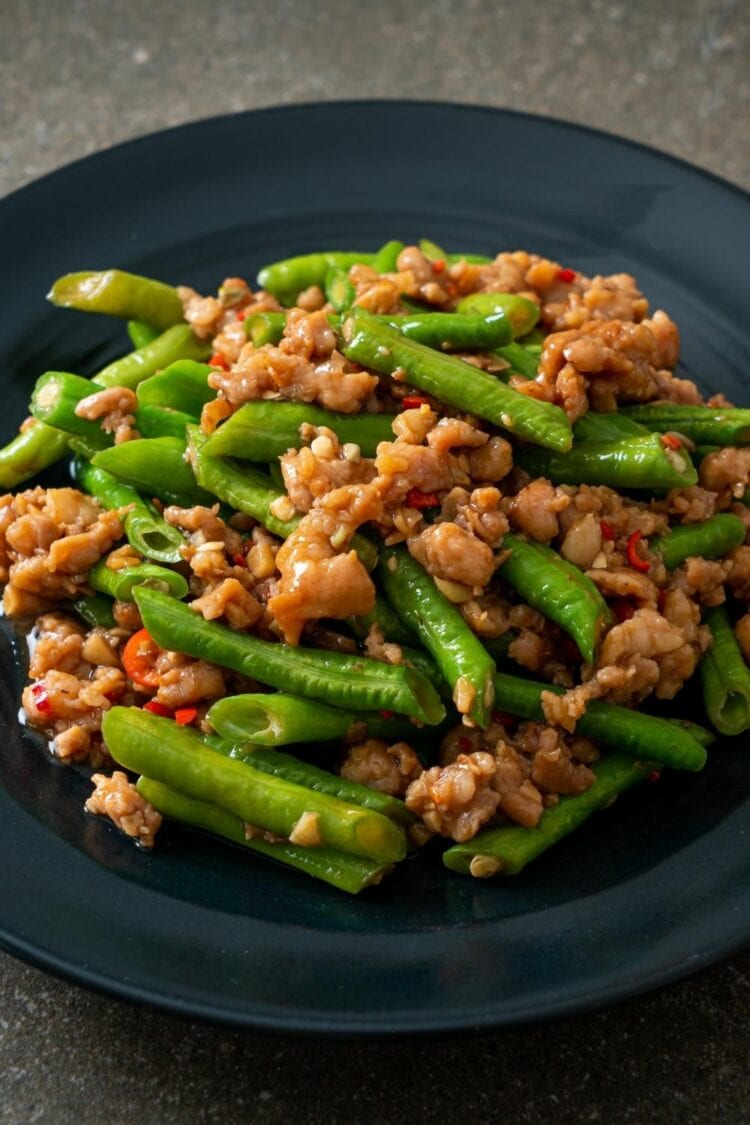 23 Keto Ground Pork Recipes Easy Low Carb Meals Insanely Good   Stir Fry Ground Pork With Green Beans And Pepper 750x1125 