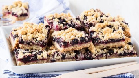 Sweet Homemade Blueberry Crumble Bars
