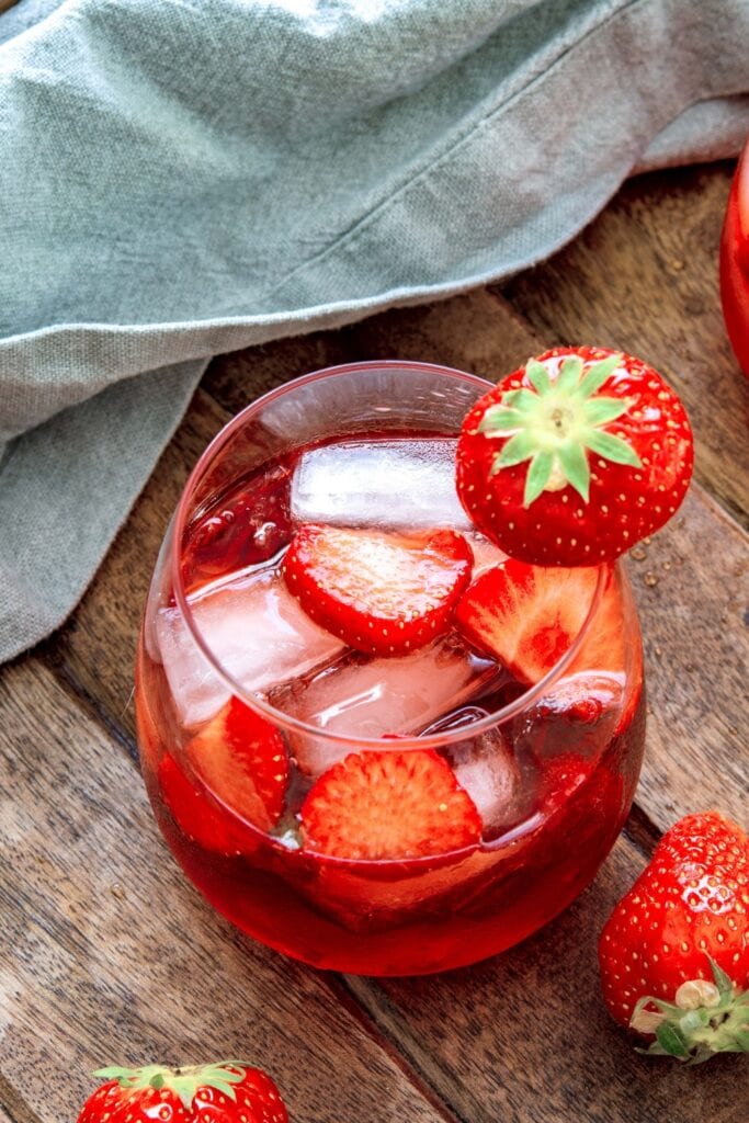 Boozy Strawberry Punch with Cold Ice