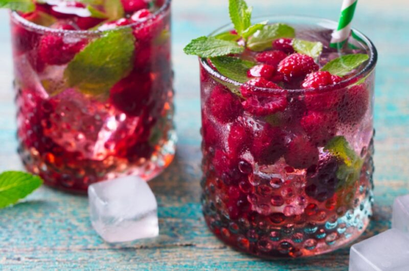 17 Best Raspberry Vodka Drinks For Summer