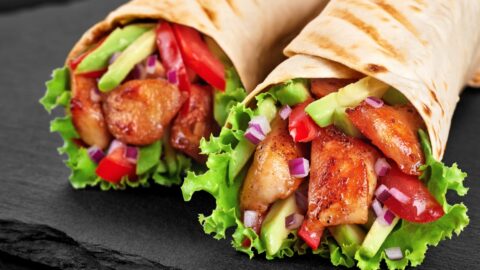 Burrito Wraps with Grilled Chicken and Vegetables