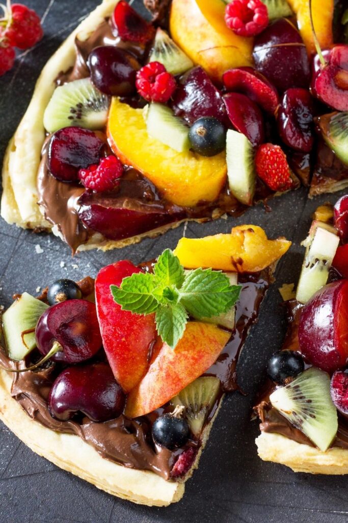 Cookie Pizza with Fresh Fruits and Chocolate