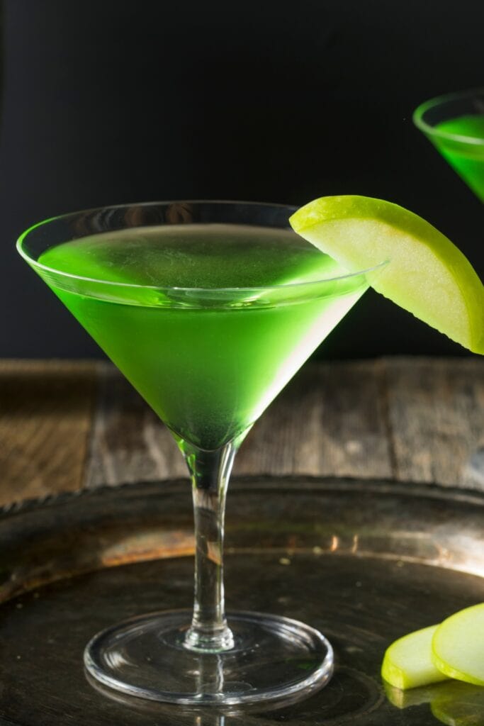 Homemade Green Alcoholic Appletini