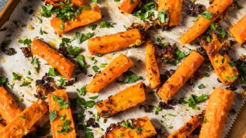 Homemade Organic Roasted Carrots with Garlic and Parsley