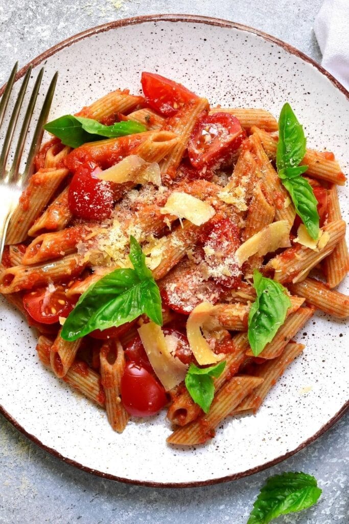 Homemade Penne Pasta with Tomatoes and Basil