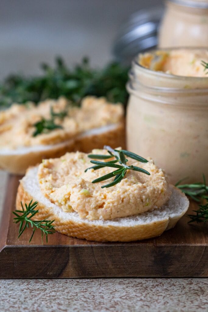 Pumpkin Cream Cheese with Rosemary and Bread